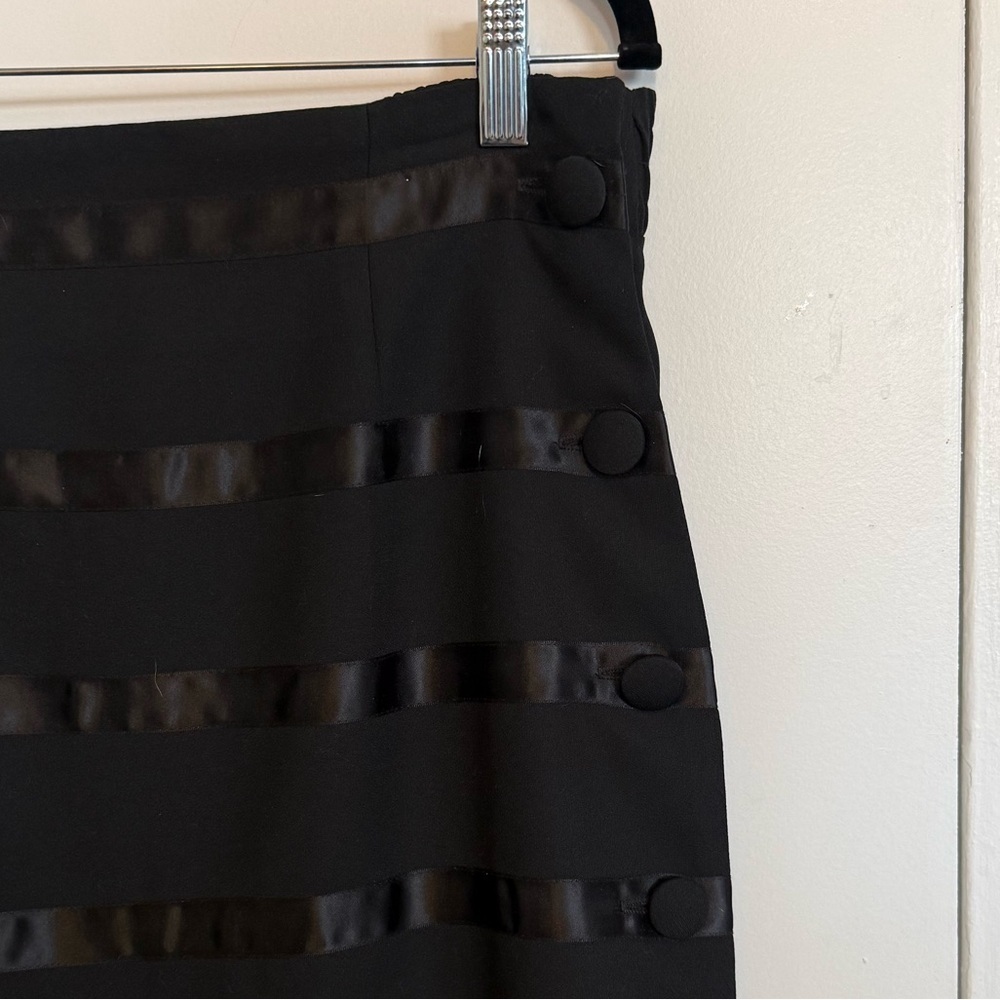 Vintage Joseph Ribkoff Black A-Line Midi Skirt Made in Canada 🇨🇦 - Picture 4 of 6